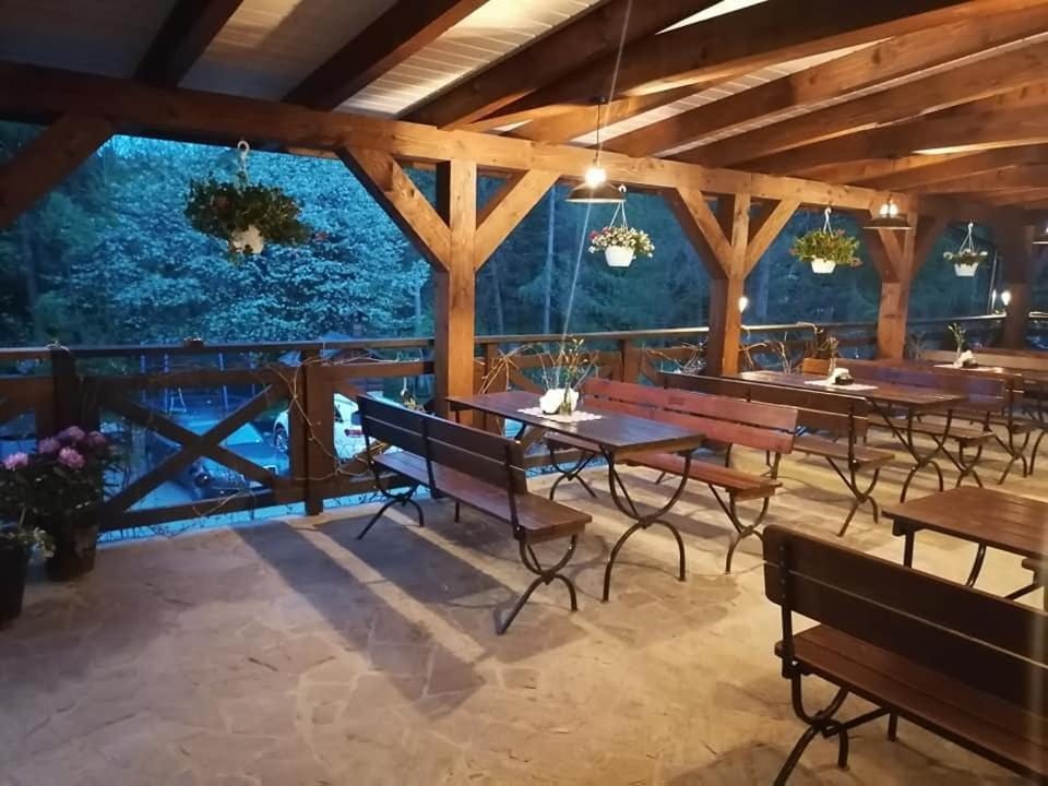 Karczma Karnasów Cisna Exterior foto